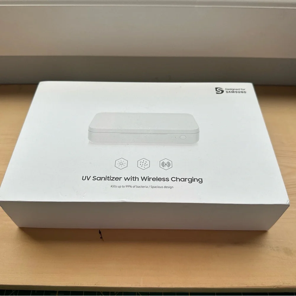 Samsung GP-TOU020 UV Sanitizer with Wireless Charging | Used